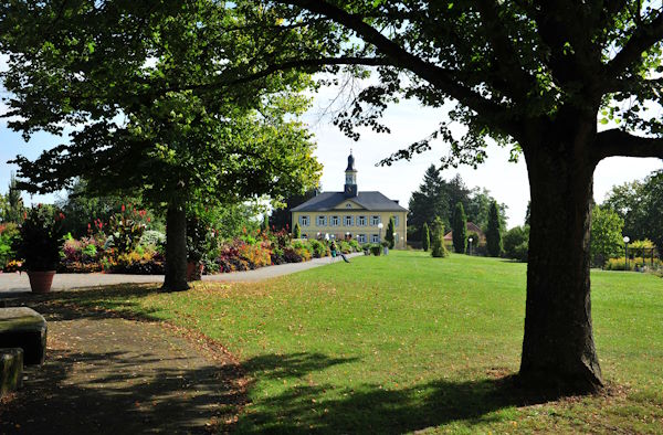 Ayuboa Reisen Ayurveda Garden Spaetsommer 6