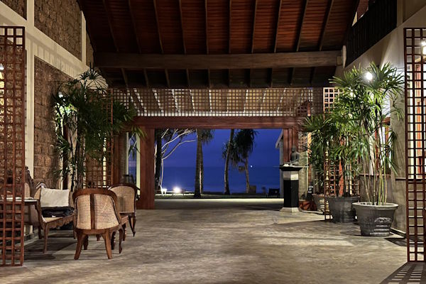 Tagiru Maha Sri Lanka Ayurveda Lobby Nacht 6