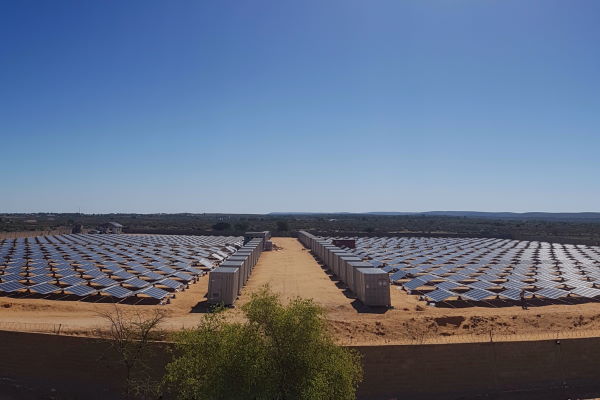 Ayuboa Reisen Ayurveda Yoga Atmosfair Solaranlage Sonnenenergie